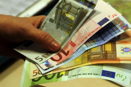 Rezort práce trvá na zvýšení minimálnej mzdy na 480 eur: Odborári žiadajú viac