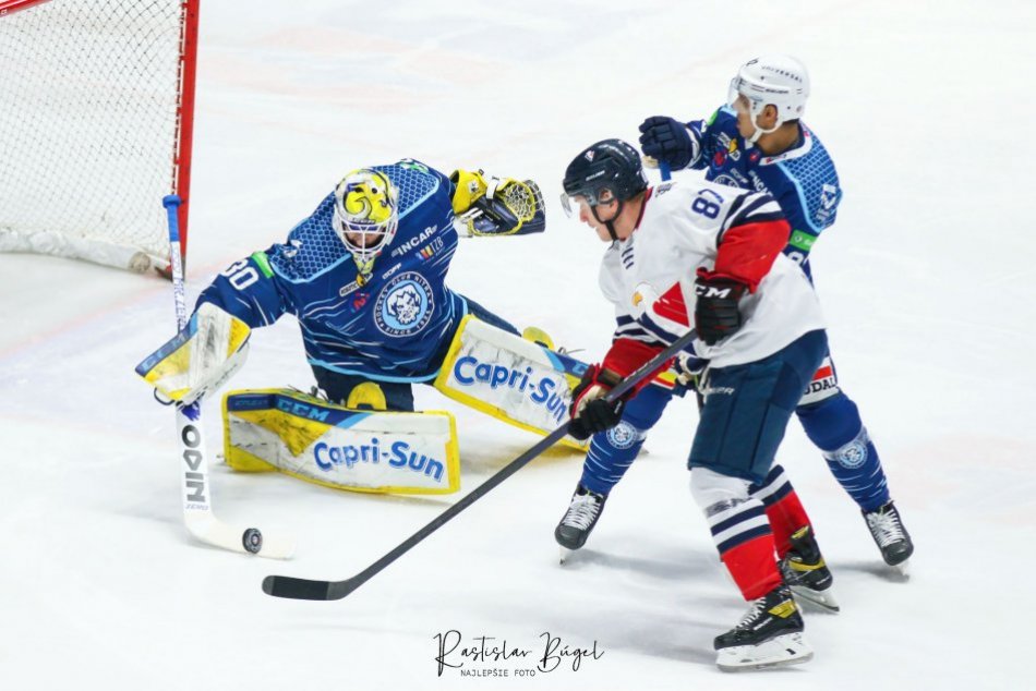 49. kolo: HK Nitra - HC Slovan Bratislava 3:6