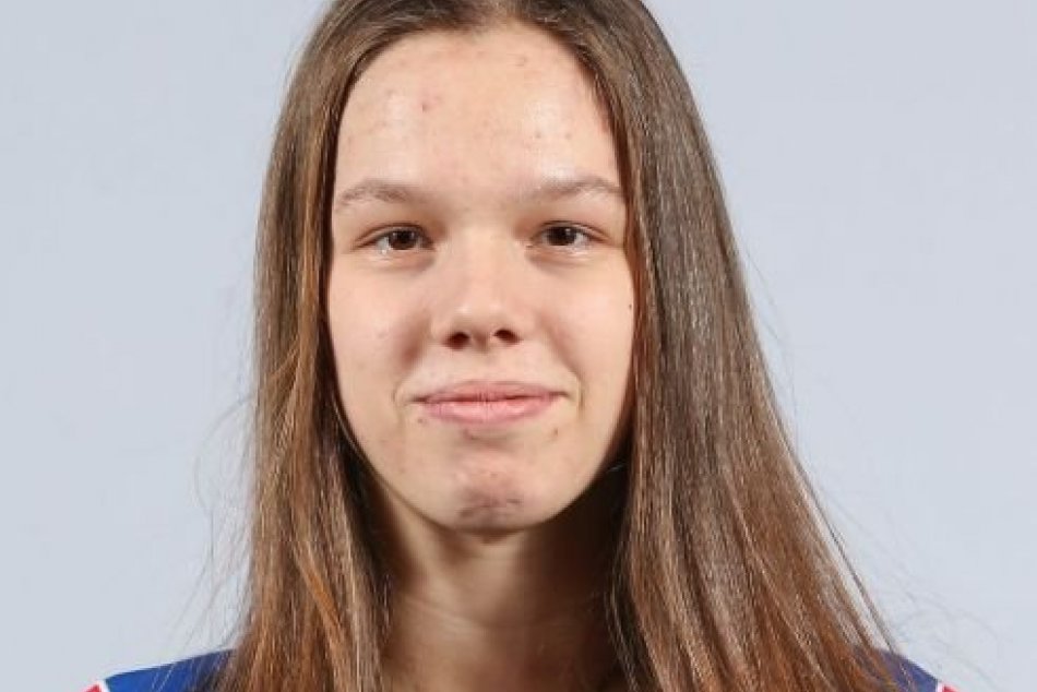 Hokejistka Nela Lopušanová je hviezdou