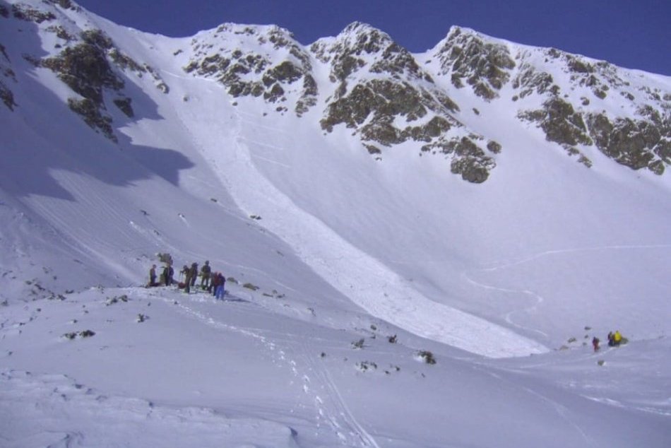 Pád lavíny v Západných Tatrách