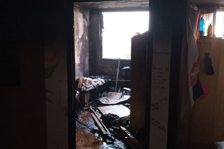 V OBRAZOCH: Požiar na košickom internáte