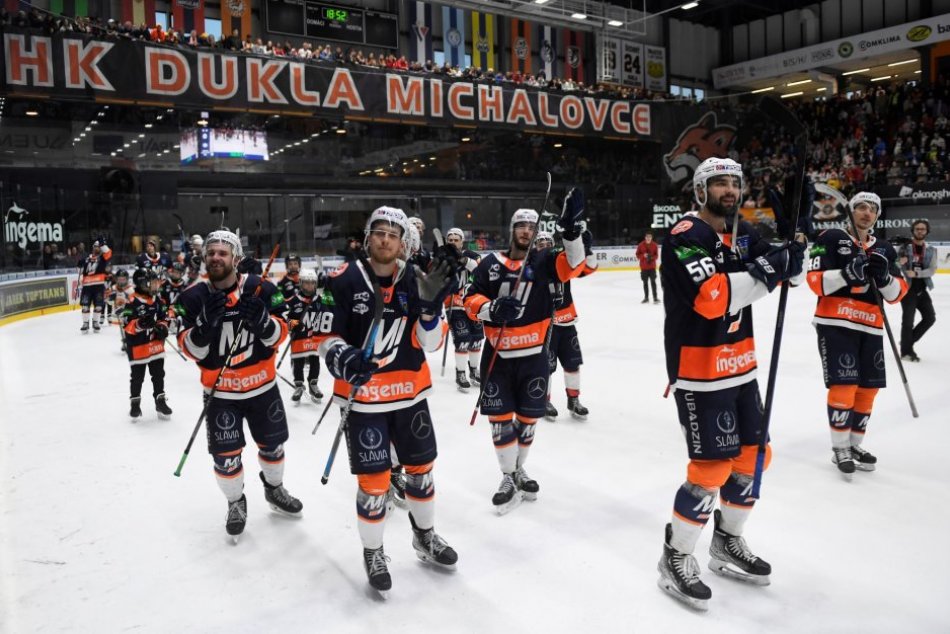 Hokejisti Michaloviec zahanbili Slovan