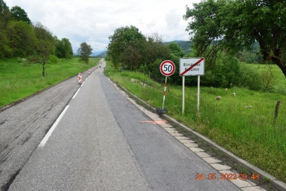 V OBRAZOCH: Na juhu Slovenska budú odstraňovať havarovaný žeriav