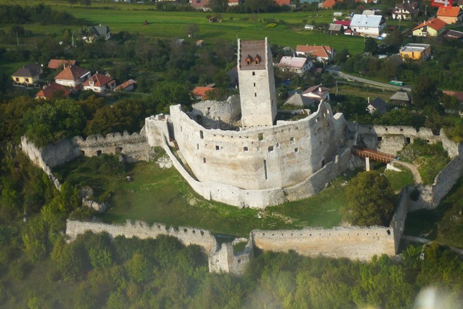 OBRAZOM: Pozrite si krásy okresu z vtáčej perspektívy