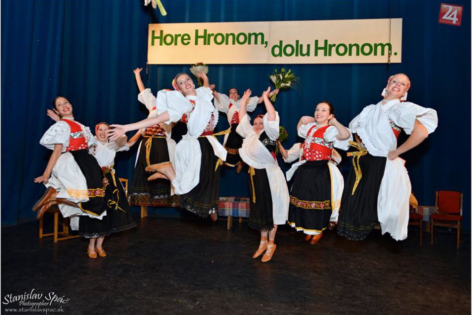 Mostár 60.ročný: Galaprogram "hore Hronom, dolu Hronom"