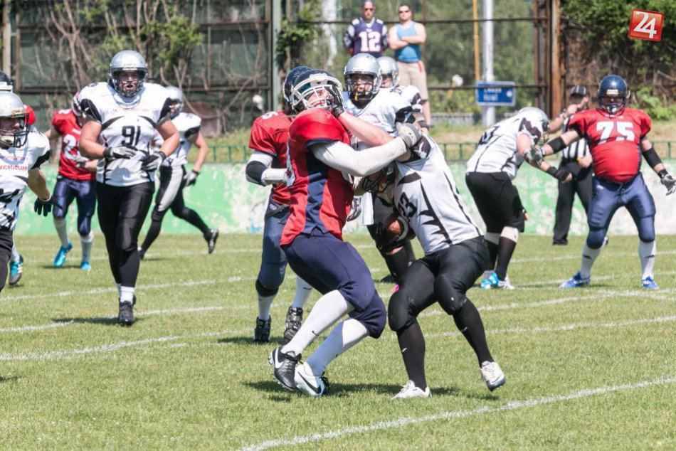 FOTO: Mladý hráč amerického futbalu