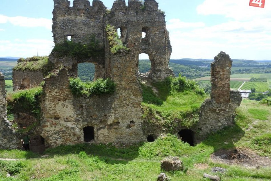 Zrúcaniny