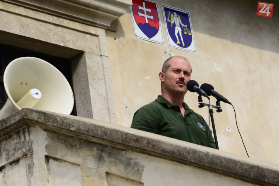Marián Kotleba