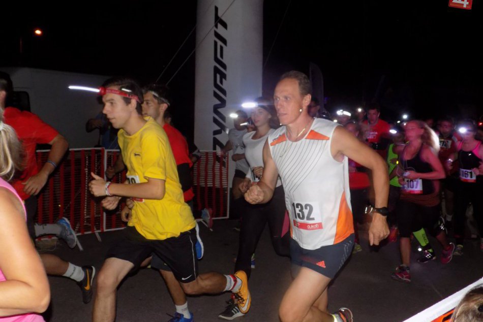 VEREDA night run 2016: Nočný beh Považskou Bystricou