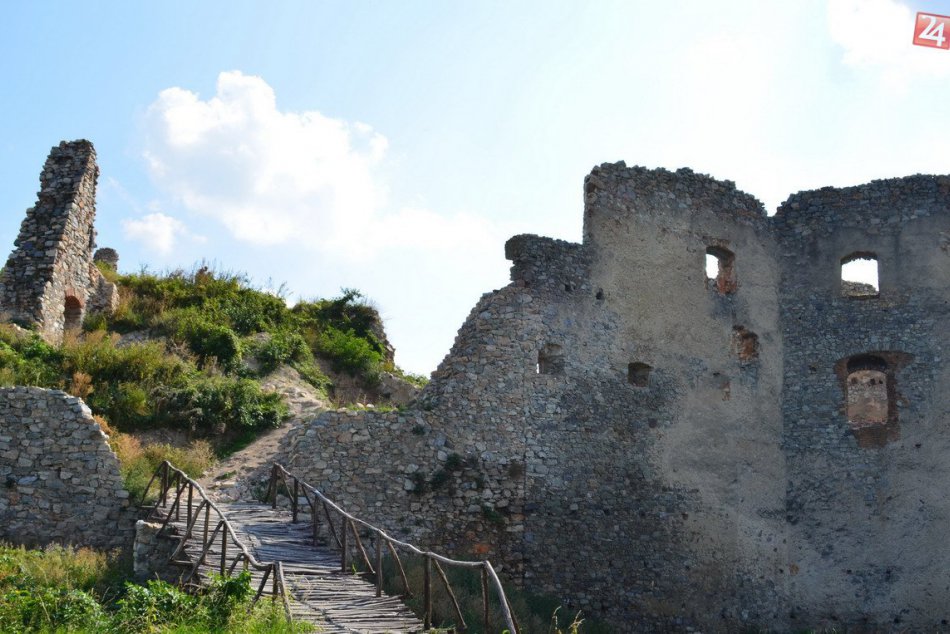 Oponický hrad