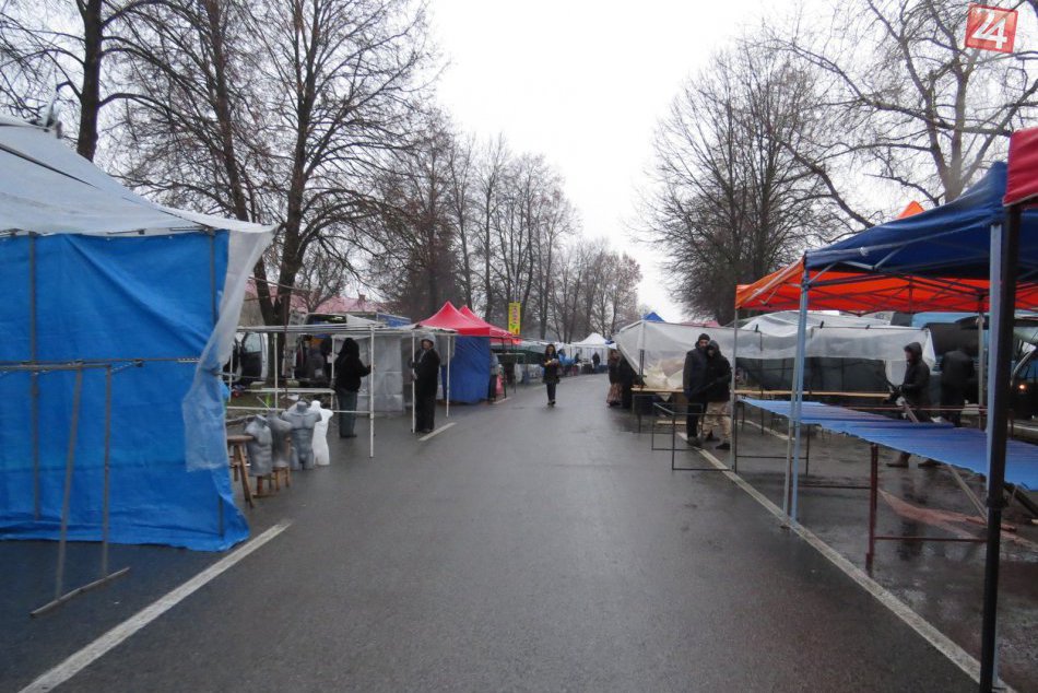 FOTOGALÉRIA: Michalovce ovládla atmosféra vianočných trhov
