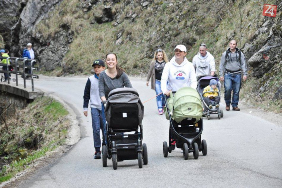 Jilemnického jarná 25-tka: Zábery z Považskej Teplej a Manínskej úžiny