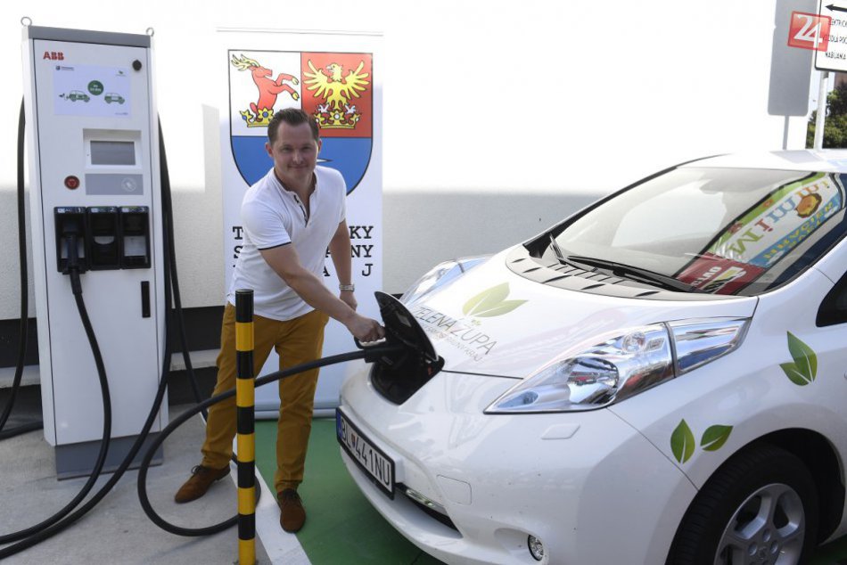Elektromobil