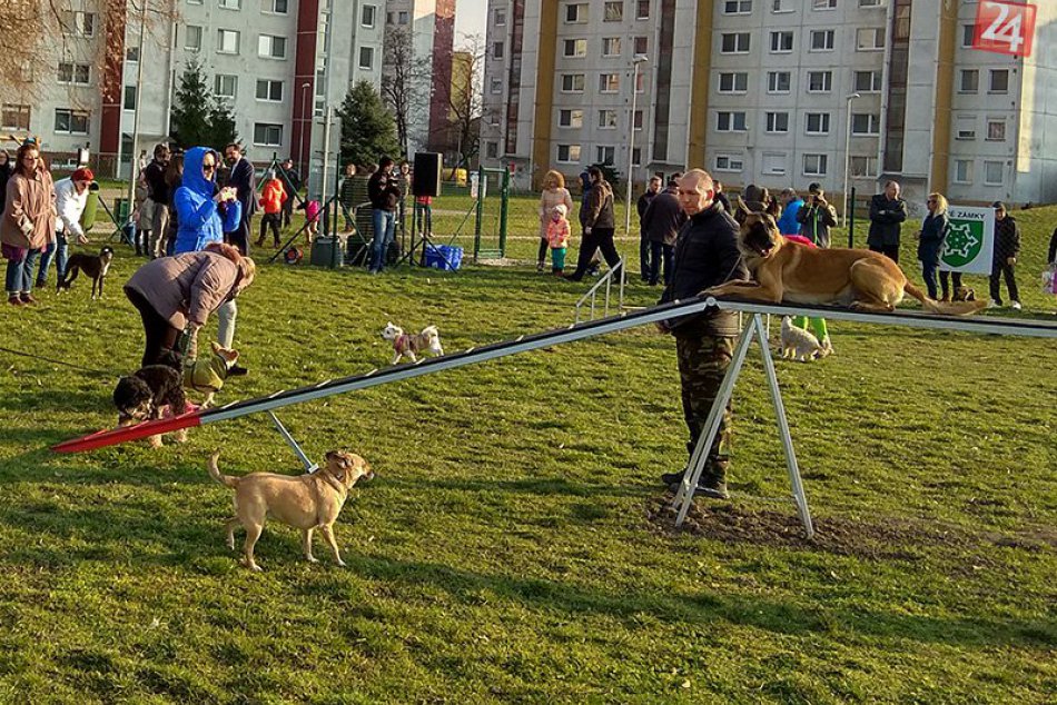 Otvorenie Psieho parku Juh v Nových Zámkoch