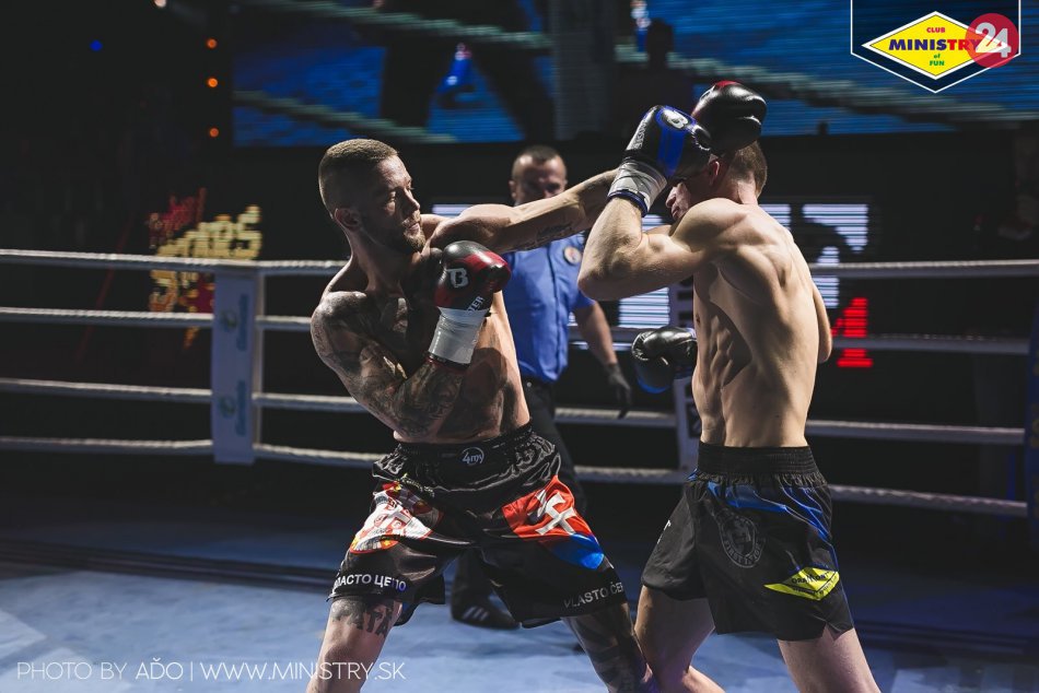 V OBRAZOCH: Titul profesionálneho majstra Slovenska v boxe si vybojoval Čepo