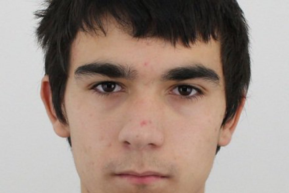 V OBRAZOCH: Revúcki kriminalisti hľadajú chovancov reedukačného centra v Tornali