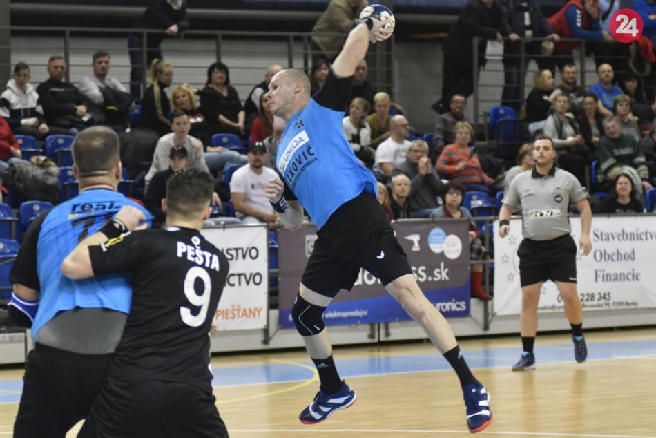 MHK Piešťany – HK Agro Topoľčany 36:23 (19:9)