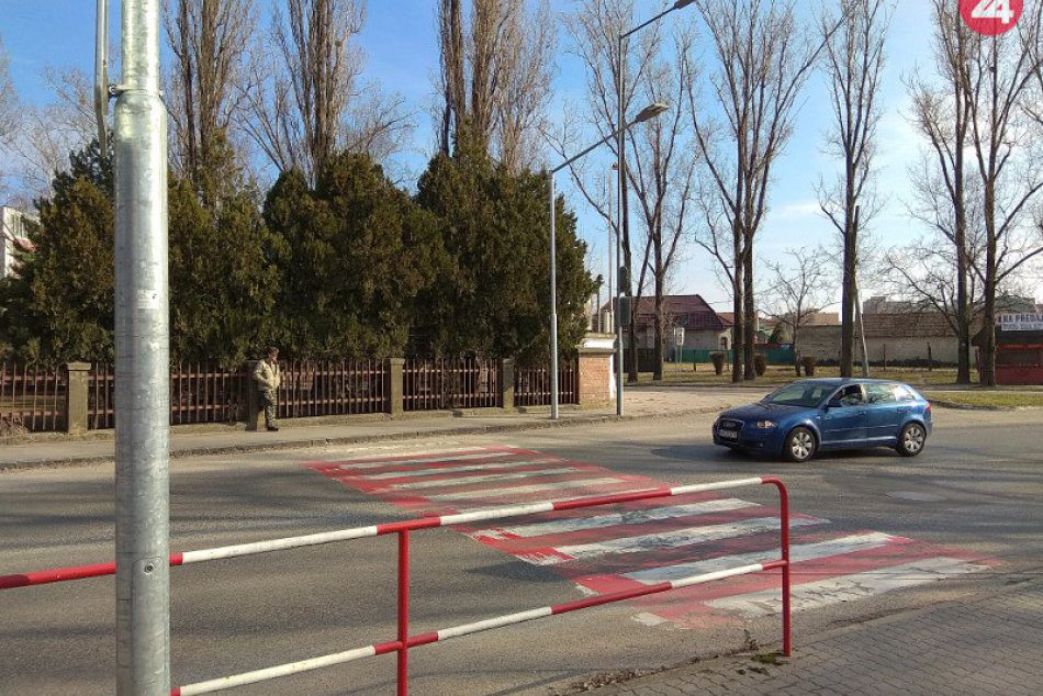 Priechody pre chodcov v Nových Zámkoch dostanú špeciálne osvetlenie