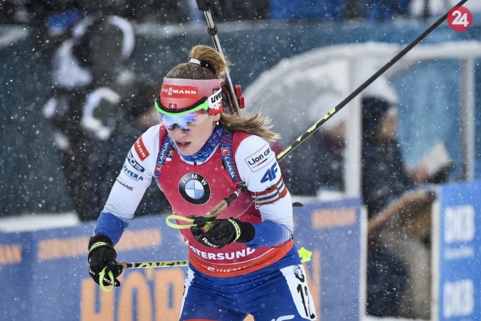 Preteky s hromadným štartom MS v biatlone vo švédskom Östersunde
