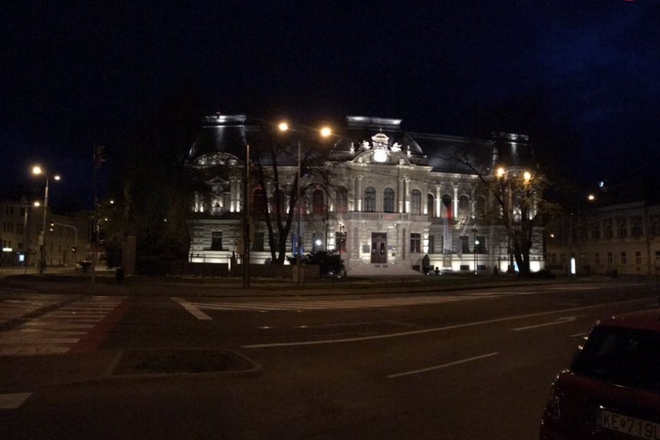 Budovy červené Košice