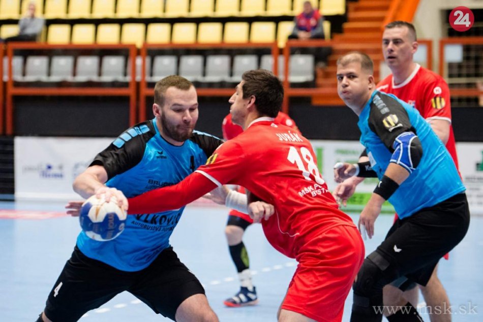 FOTO: Považská sa na play-off naladila víťazne, v dohrávke prevýšila Piešťany