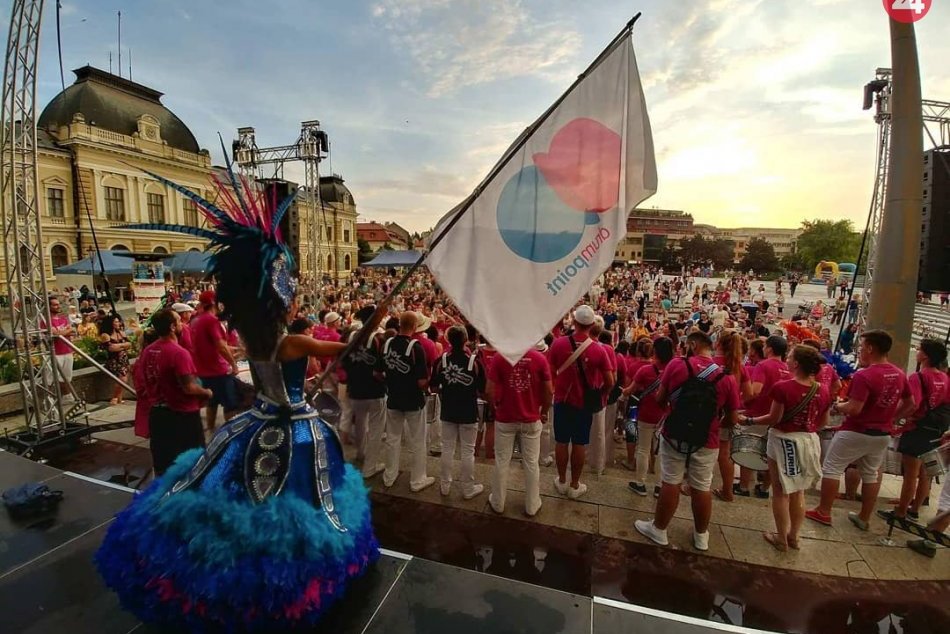 Nitra sa premení na malé Rio: Takto vyzerá atmosféra Drumpoint festivalu