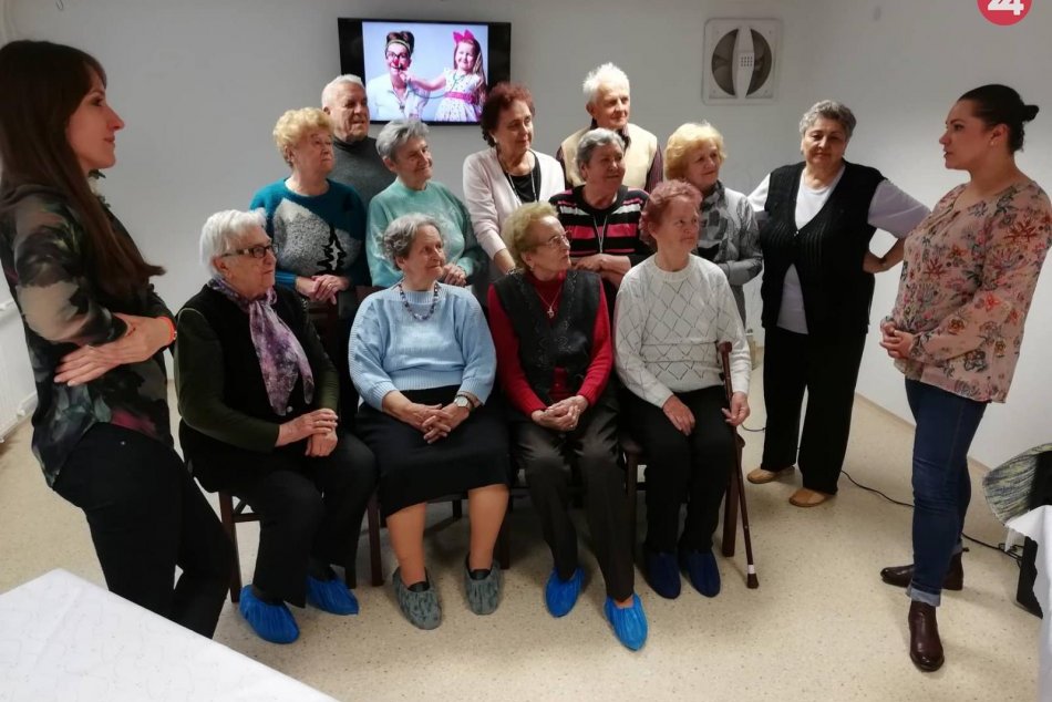 FOTO: Denné centrum na Sabinovskej ulici? Navštívila ho herečka Stanka Kašperová