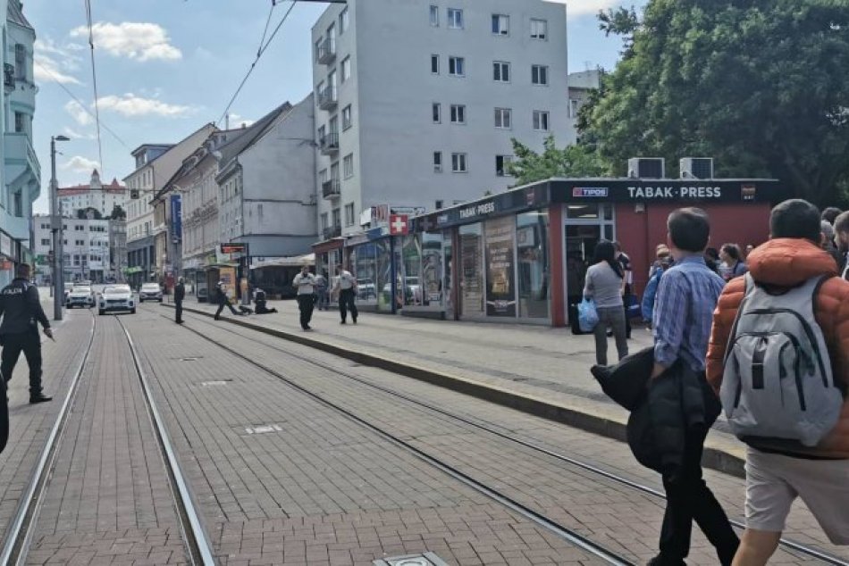 Streľba na Obchodnej ulici