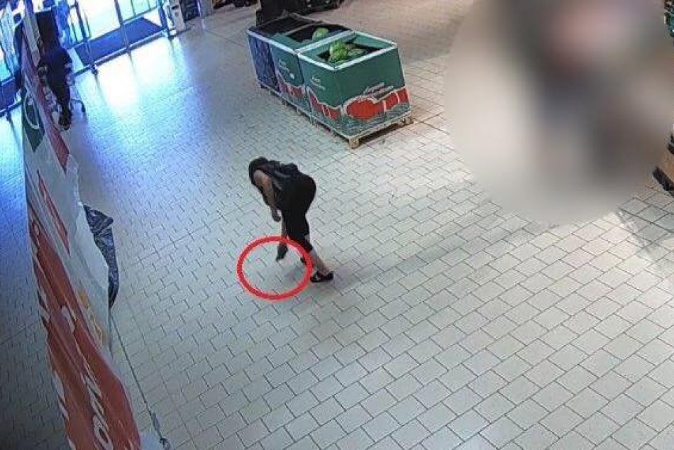 Žena v obchodnom dome v Brezne našla peňaženku a nechala si ju