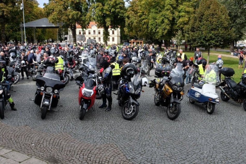 OBRAZOM: Motorkári ukončili tohtoročnú sezónu spoločnou jazdou