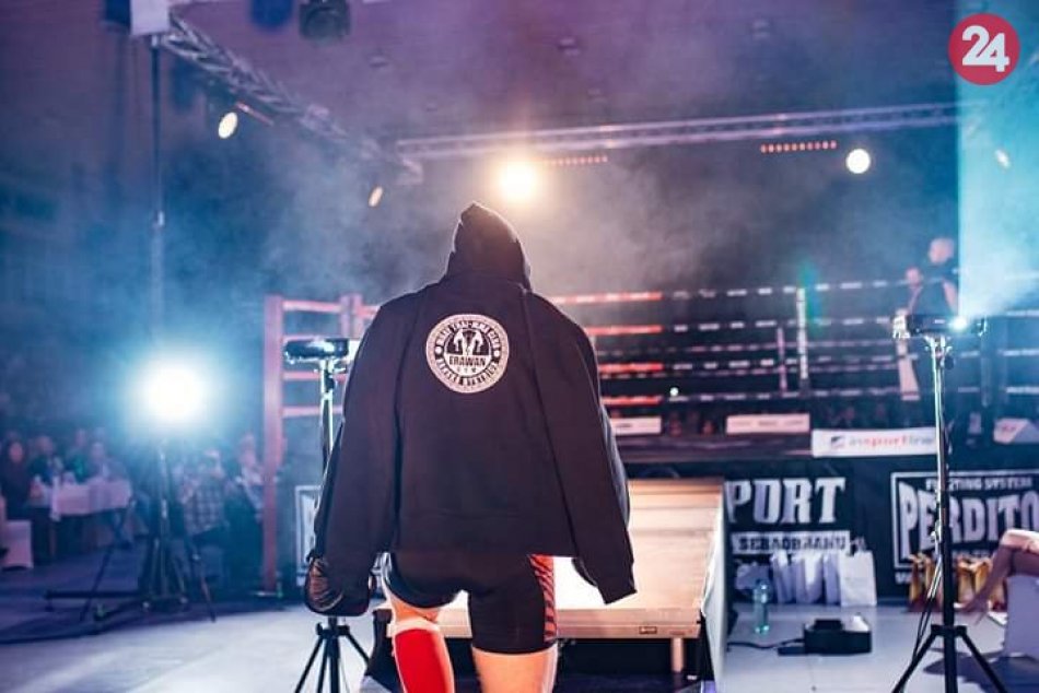 V OBRAZOCH: Alexander Holík z Erawan Gymu triumfoval v kategórii K1 do 93 kg