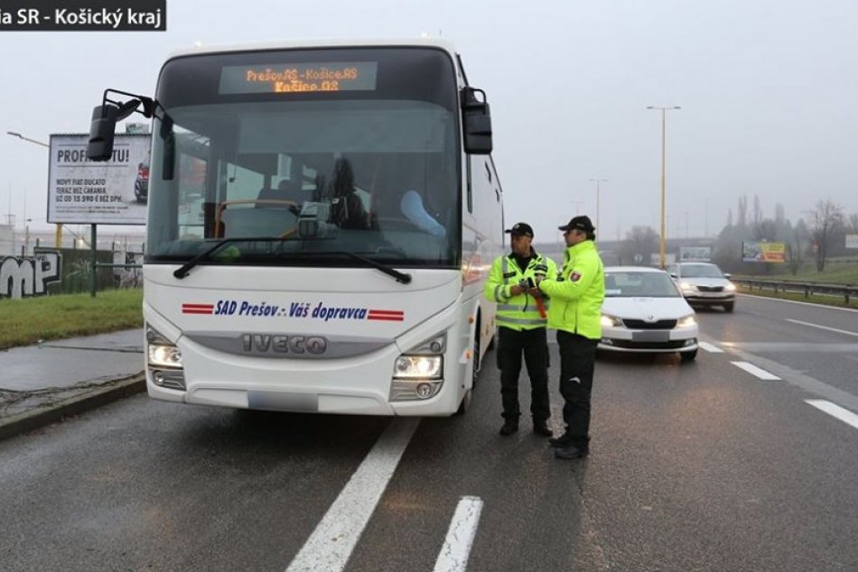 Policajti sa zamerali na kontrolu na cestách: Odhalili 27 priestupkov