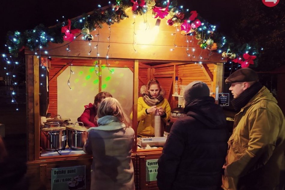 Advent 2019 v Nových Zámkoch pred príchodom Mikuláša