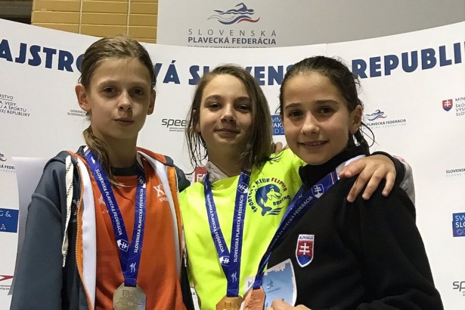 V OBRAZOCH: Plavkyňa Malíková z UMB má dve medaily z Majstrovstiev Slovenska