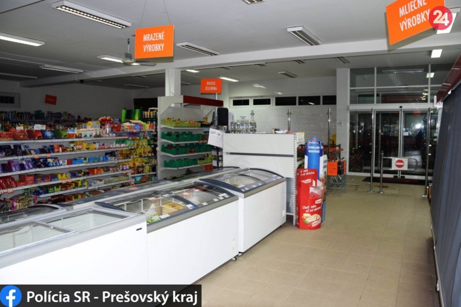 Mladík sa nechal zavrieť v popradskej predajni