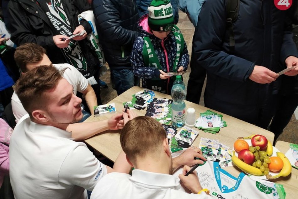 Autogramiáda hokejistov HC Nové Zámky