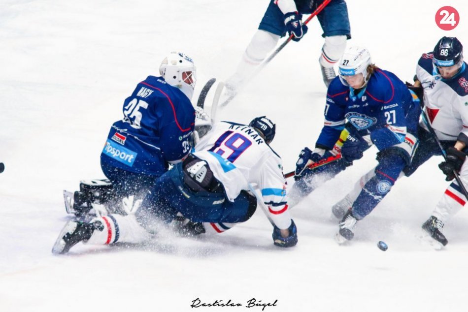 HK Nitra - Slovan Bratislava 1:4 v 49. kole