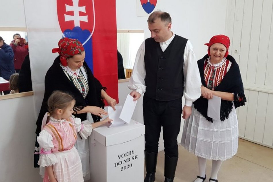 Mesto Nesvady prežíva prvé voľby vo svojej krátkej histórii
