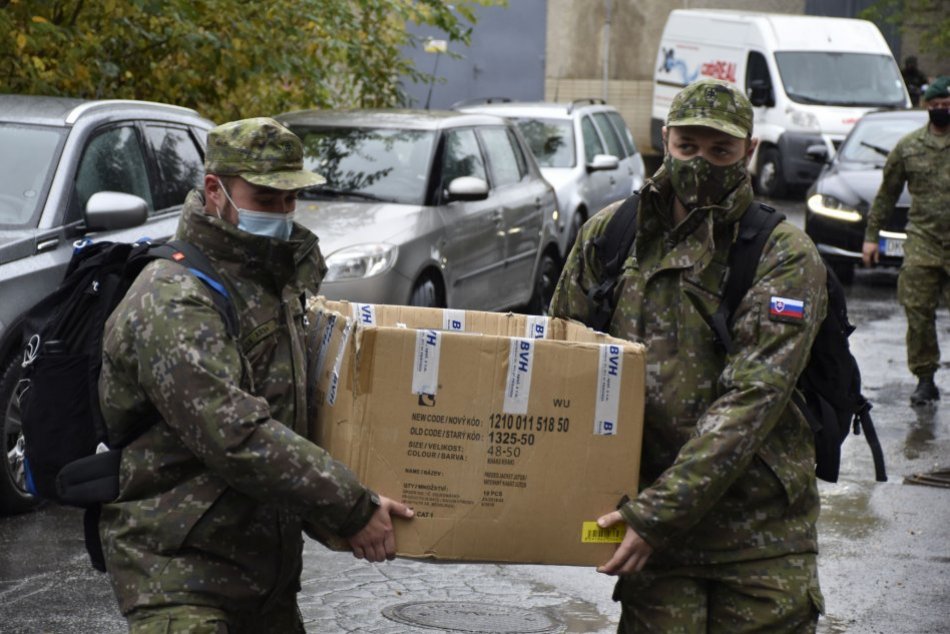 Oravským hygienikom prišla na pomoc armáda