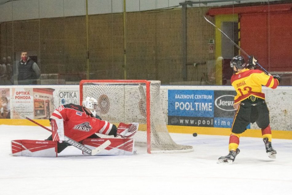 HC Topoľčany - HK'95 Považská Bystrica 2:0 v 17. kole