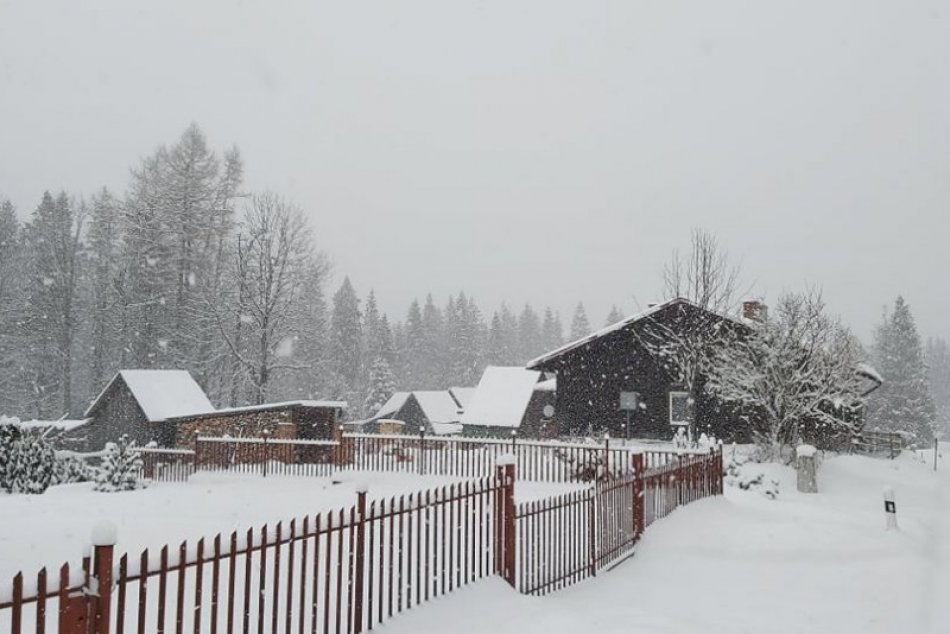 Konečne poriadna ZIMA: Čarovné FOTO zasneženej Tatranskej Javoriny
