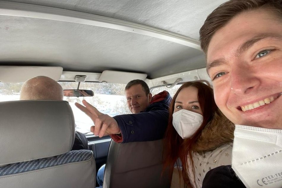 V OBRAZOCH: Bystrická nemocnica mala rekordný deň v očkovaní