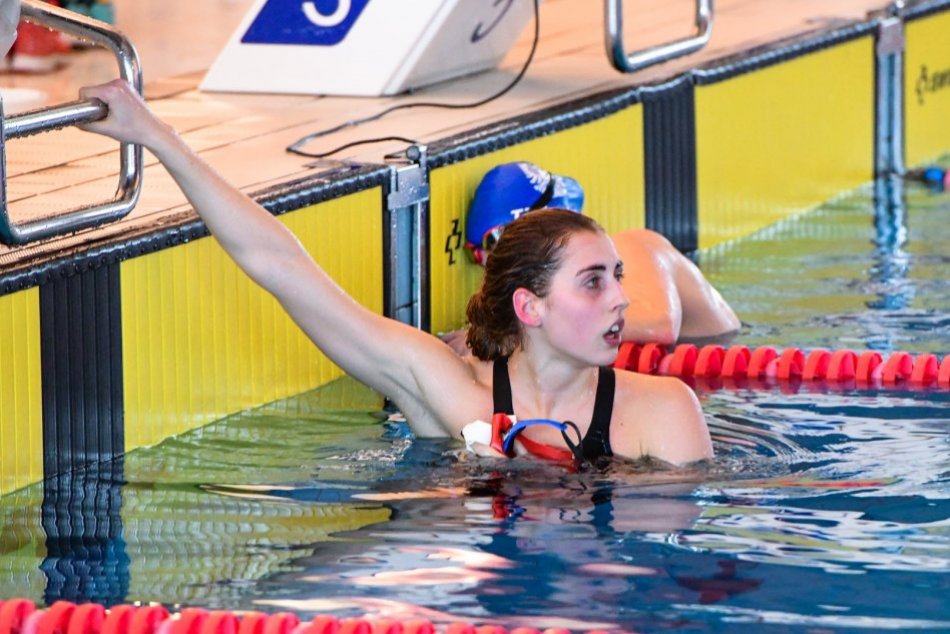 FOTO: Nikoleta Trníková prekonala Moravcovej rekord na 400 m polohové preteky