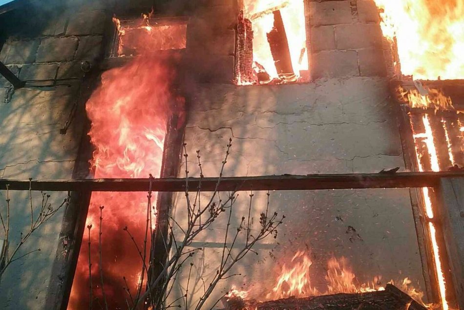Požiar chaty v Devíne