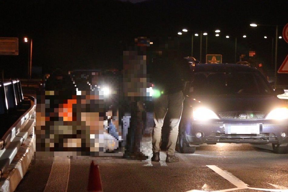 FOTO: Drogová razia žiarskych a bystrických policajtov