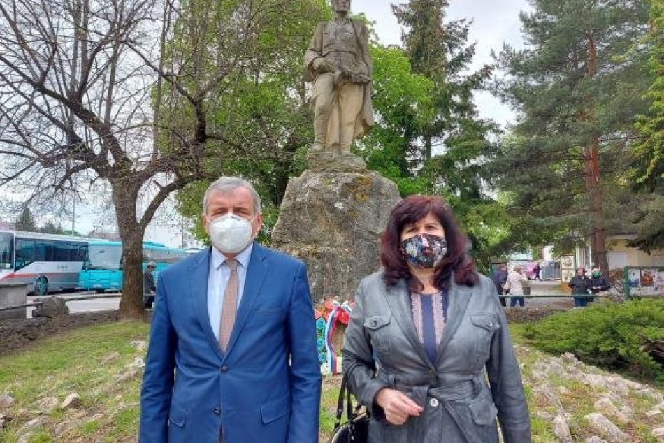 OBRAZOM: 76. výročie Dňa víťazstva nad fašizmom v Zlatých Moravciach