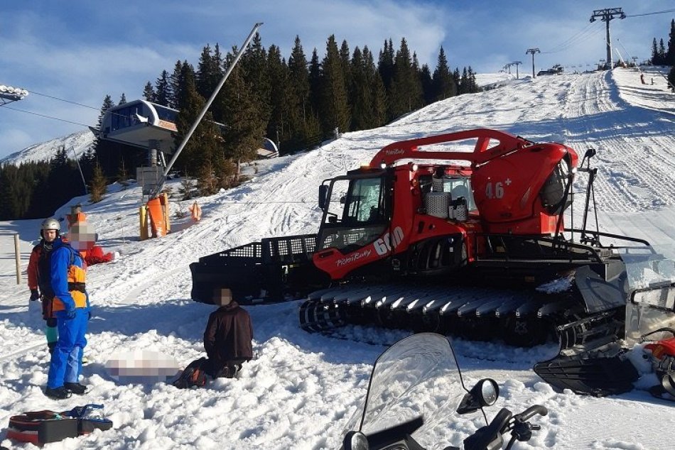 Skialpinista zachytil napnuté lano z ratraku na Chopku