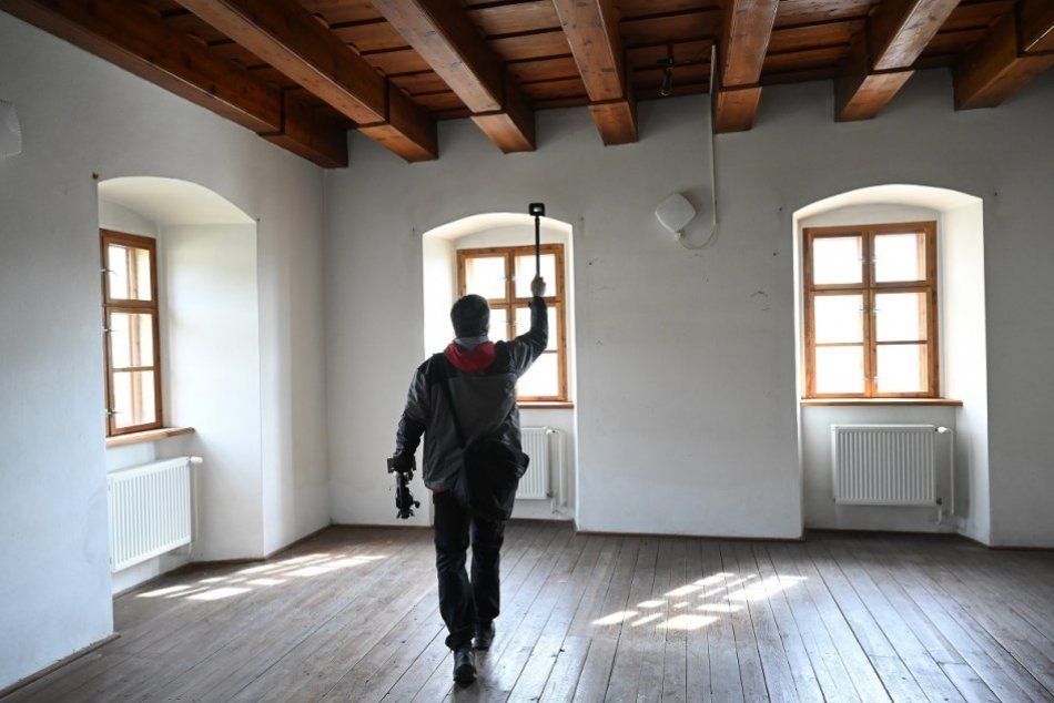 FOTO: Draškovičov kaštieľ v Čachticiach čaká rekonštrukcia