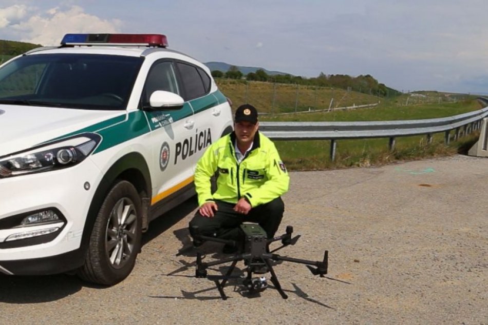 Polícia bude využívať aj dron vo vzduchu