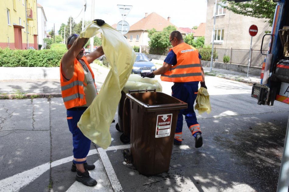 Mesto Trenčín testuje vrecia na bioodpad